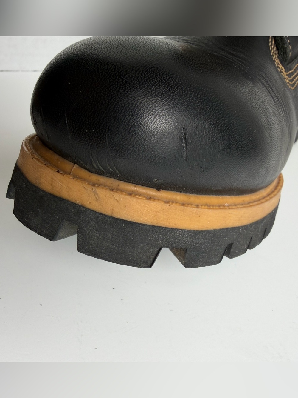 Mens Timberland Premium 6” Black Boots Sz 8 Smooth Leather Tan Stitching Work - Picture 9 of 15